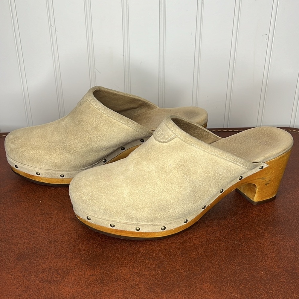 UGG Cream Suede Clog Heels with Wood Platform - Picture 3 of 13